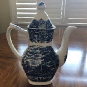 Retired" Collector tea pot / coffee pot  "Homeland" pattern by W.H. Grindley